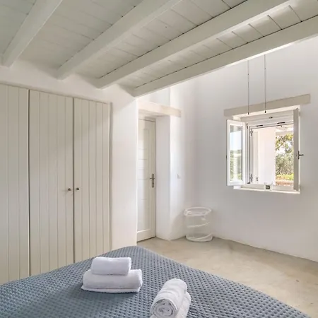 Apartment White House With Bbq In Paros *