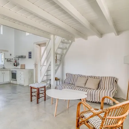 Apartment White House With Bbq In Paros