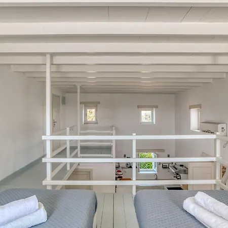 Apartment White House With Bbq In Paros